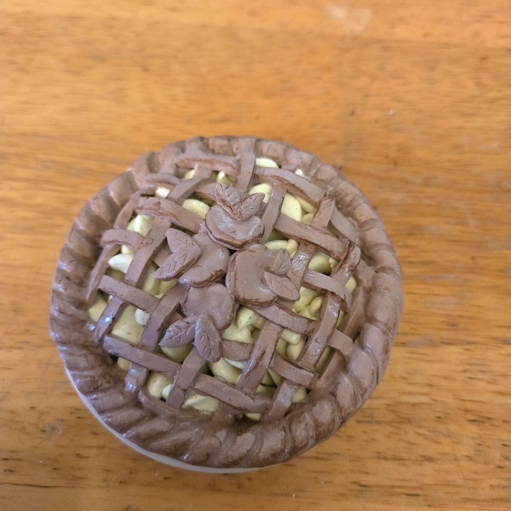 Miniature Apple Pie